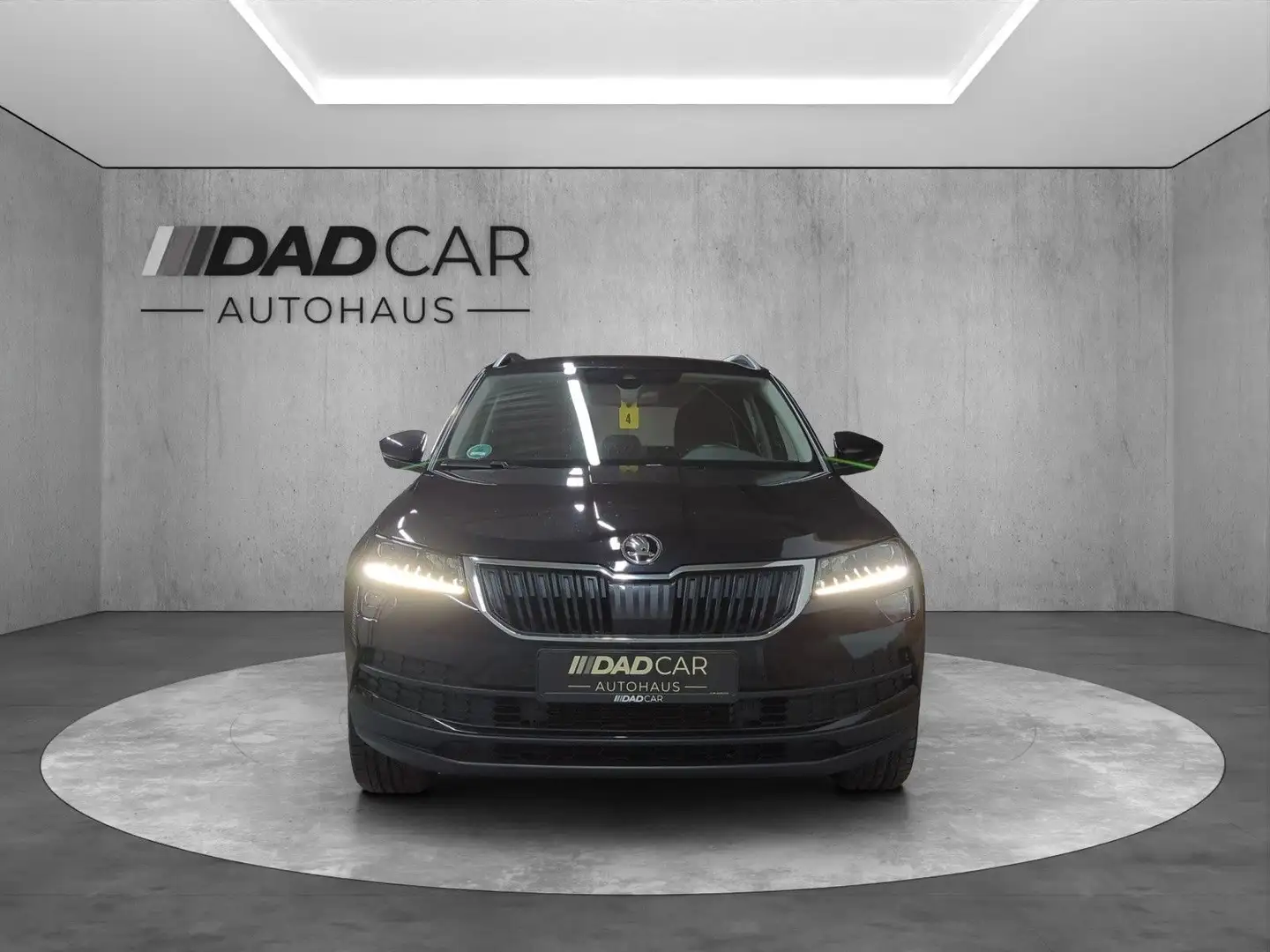 Skoda Karoq 1.5 TSI Drive 125 AHK LED ACC LANE 8-Fach Noir - 2