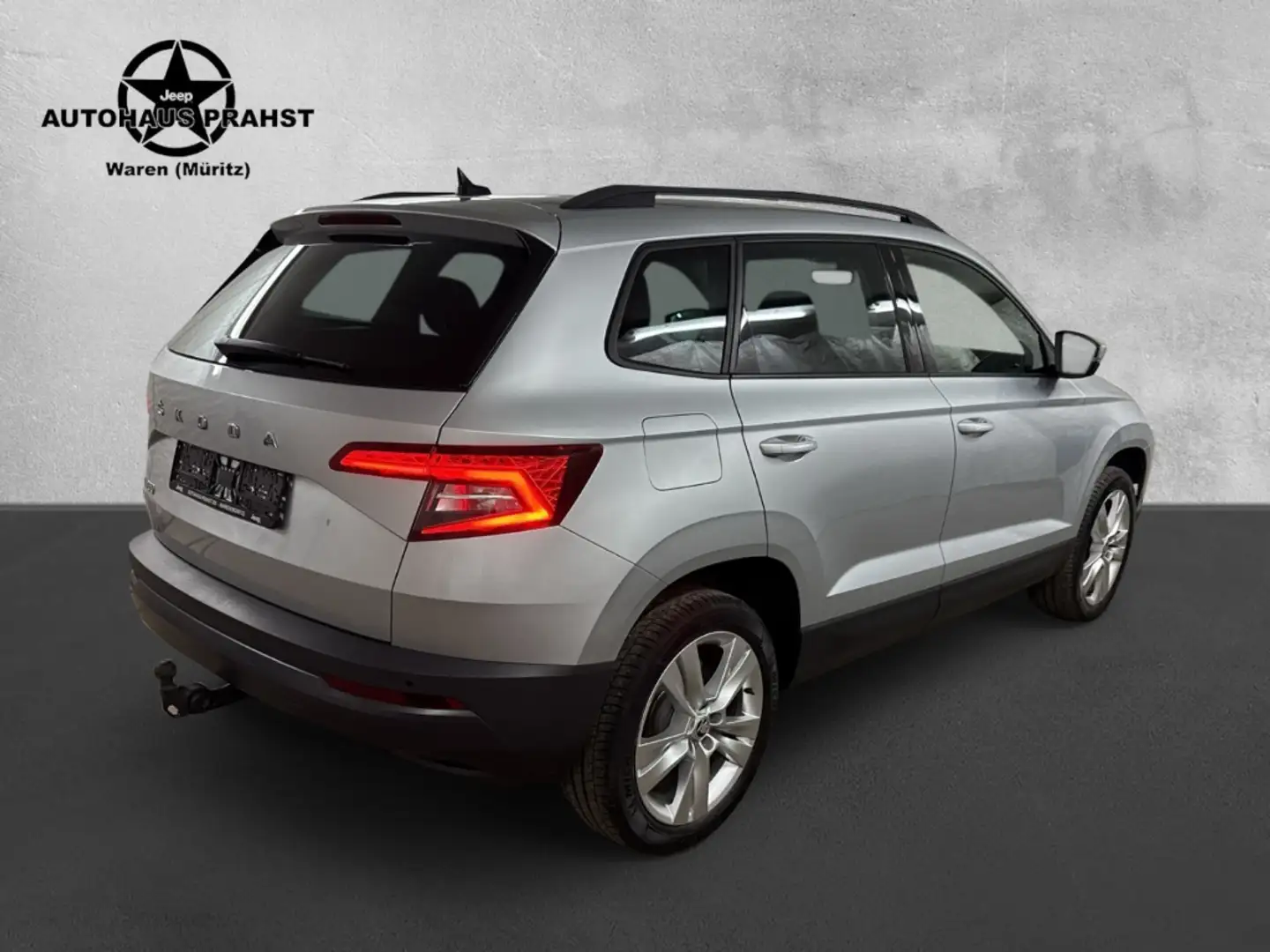 Skoda Karoq 2.0 TDI Style I.Hand Navi Sitzh. PDC DAB Argent - 2