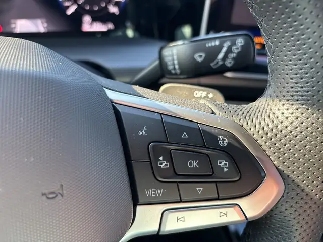 Volkswagen Golf view 15