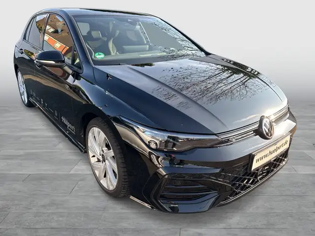 Volkswagen Golf view 4