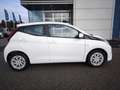 Toyota Aygo 1.0 VVT-i 72pk 5D x-play cabrio | Airco | Camera | Blanc - thumbnail 4