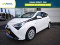 Toyota Aygo 1.0 VVT-i 72pk 5D x-play cabrio | Airco | Camera | Blanc - thumbnail 1