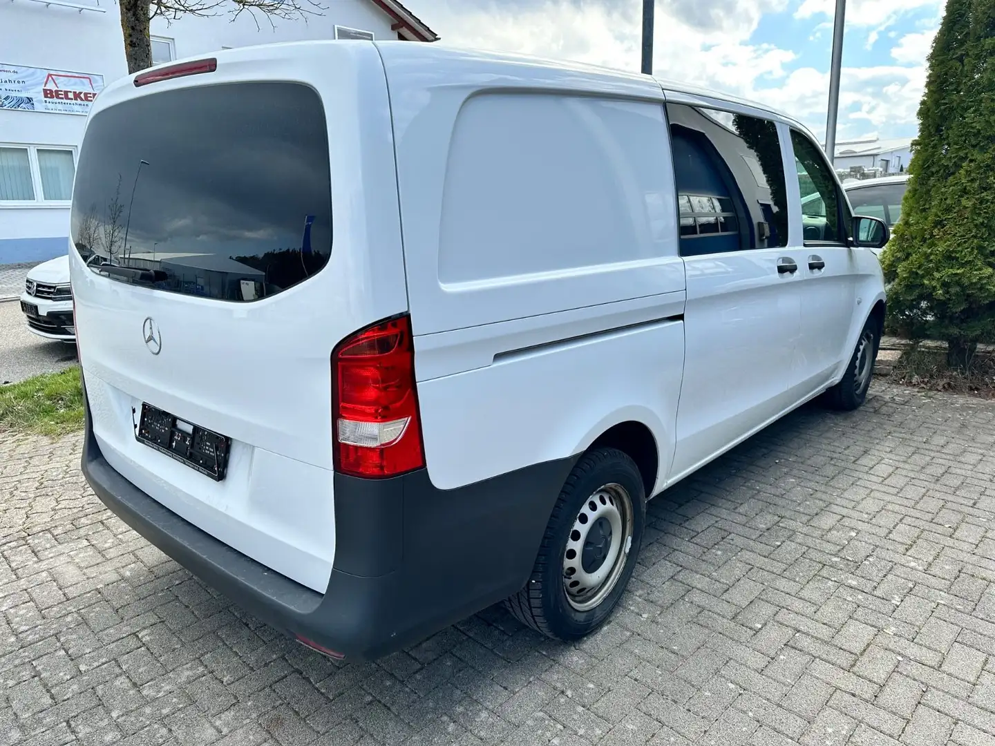 Mercedes-Benz Vito Kasten 116 CDI lang neues Mod2021 Modellpfl Weiß - 2