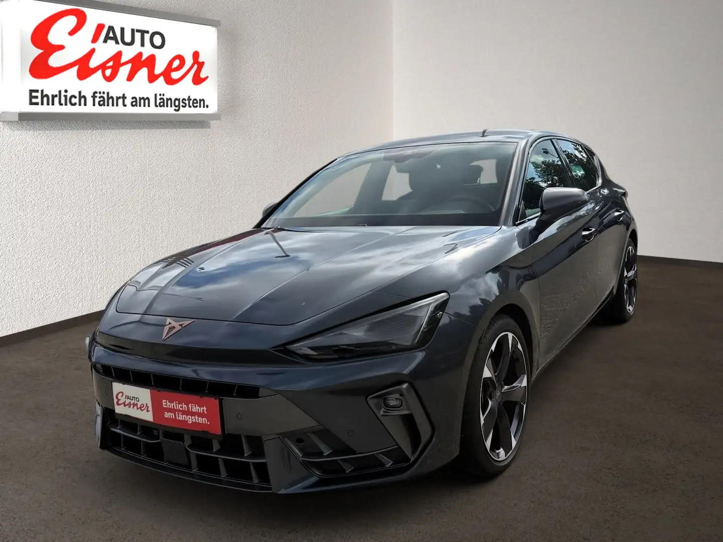CUPRA Leon 1.5 TSI 150 PS ACT Abverkauf! Grau - 2