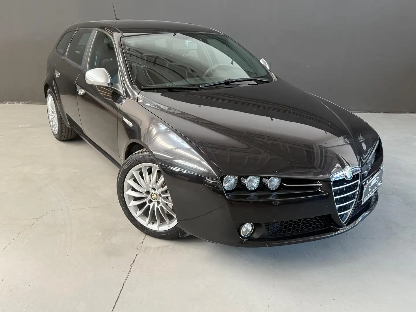 Alfa Romeo 159 159 Sportwagon SW 2.0 jtdm Progression 136cv Noir - 1