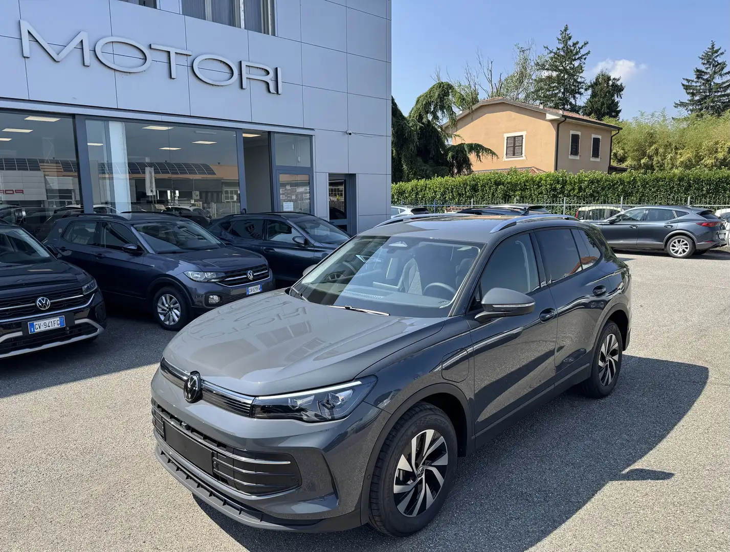 Volkswagen Tiguan 1.5 tsi ehybrid Edition Plus /PROMO/KM0 Grau - 1