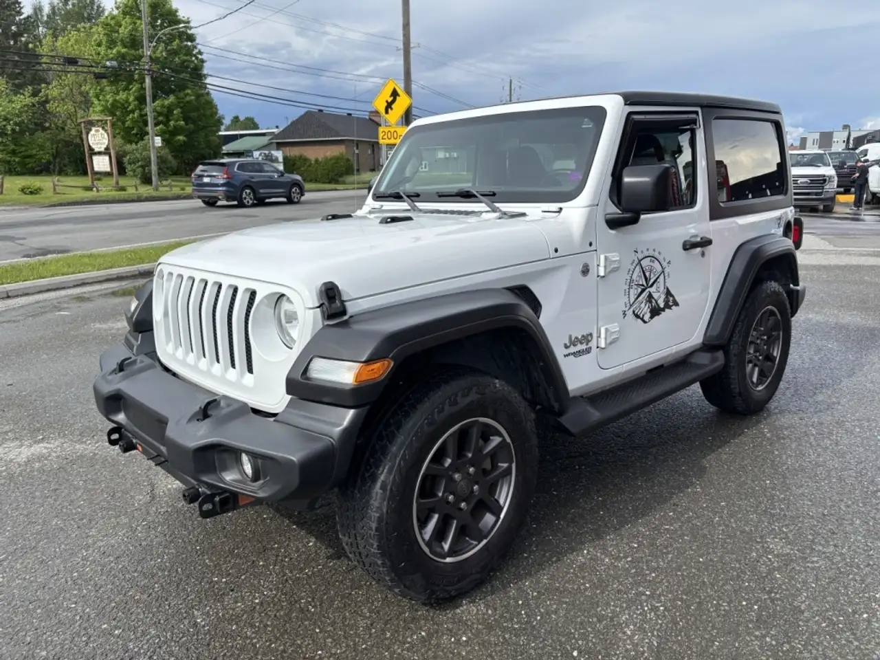 Jeep Wrangler photo Jeep Wrangler