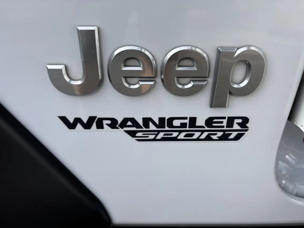 Jeep Wrangler photo Jeep Wrangler