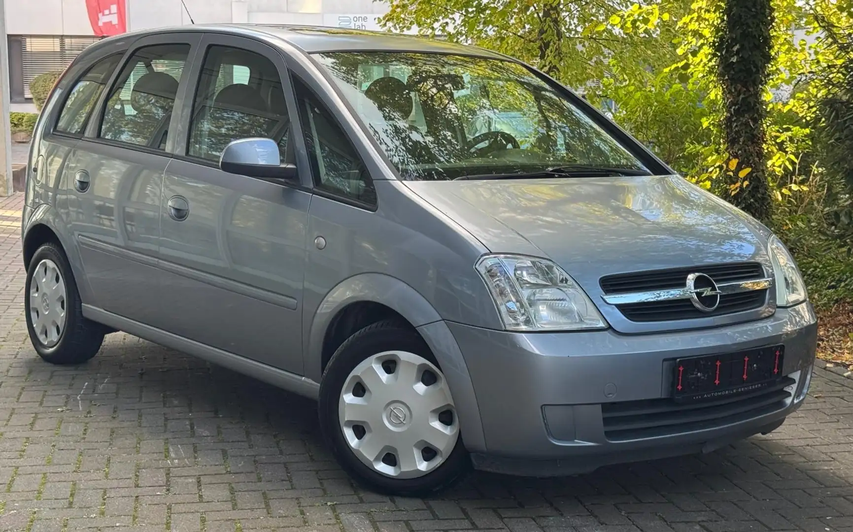 Opel Meriva Edition/Tüv-Neu/Klima/2x Schiebe-Dach/Isofix/CD Grau - 1