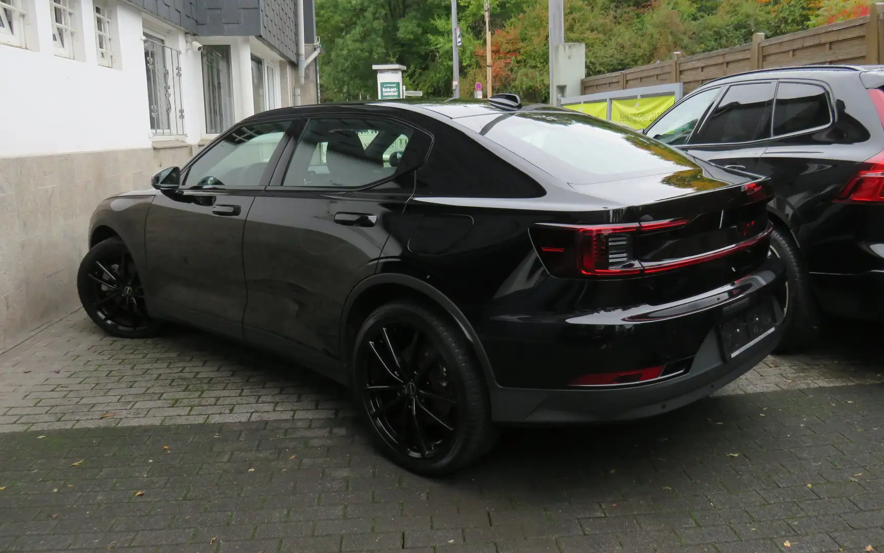 Polestar 2 Standard Range Single // 360°, Pilot, Shz Чёрный - 2