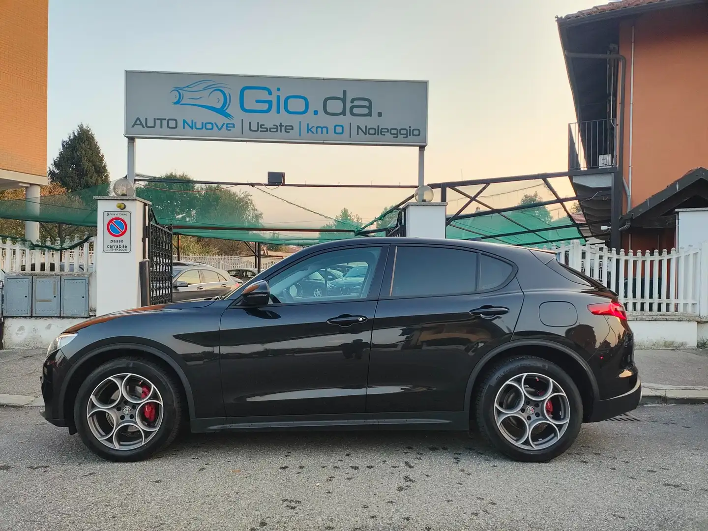 Alfa Romeo Stelvio ALFA ROMEO STELVIO 2.2 190CV B-TECH 87334-2019 Nero - 2