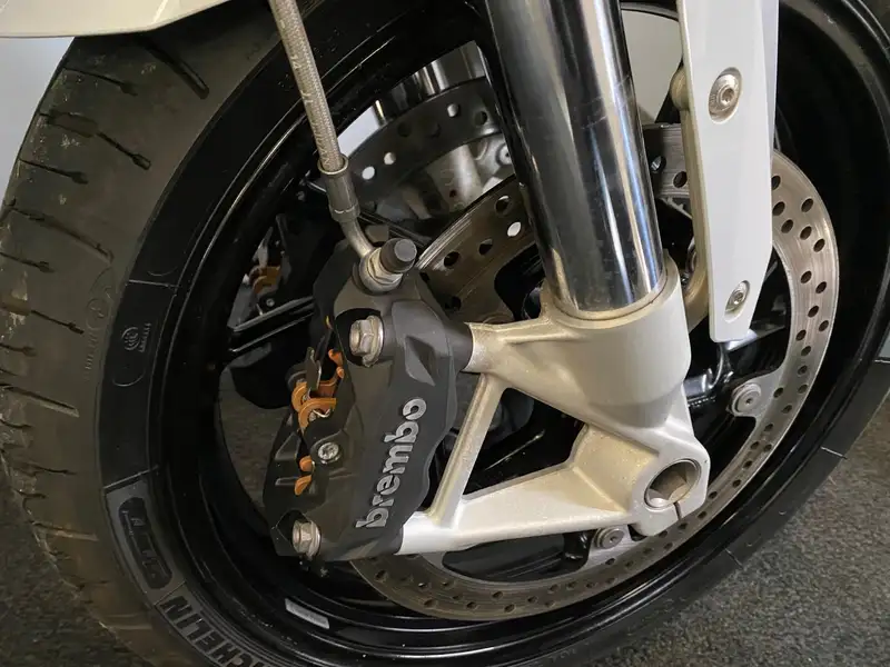 BMW F 800 R - foto 5