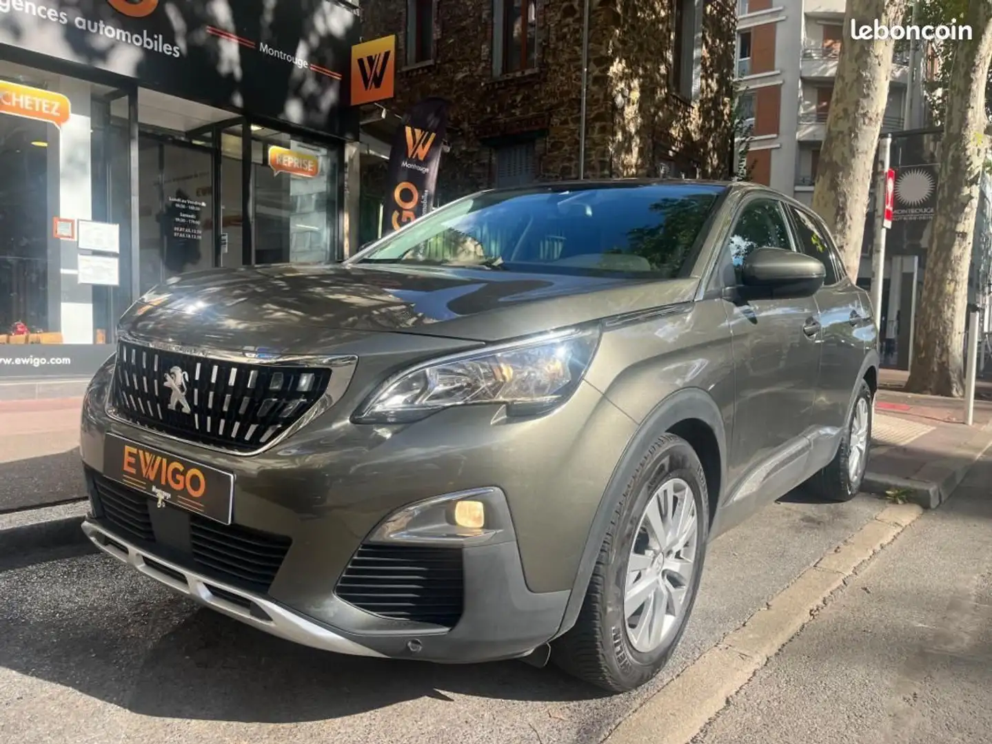 Peugeot 3008 GENERATION-II 1.5 BLUEHDI 130 ALLURE PACK START-STOP ENTRETIEN COMPLET Grijs - 1
