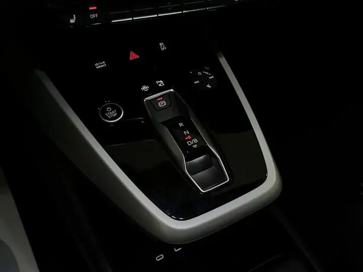 Audi Q4 Sportback e-tron S line 50 e-tron quattro 82kWh 2022, foto 32