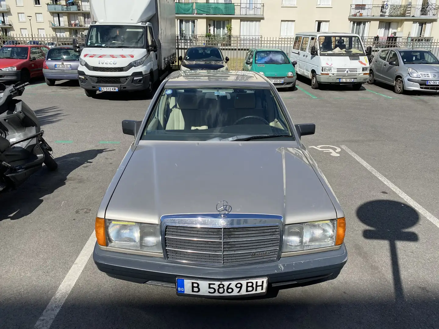 Mercedes-Benz 190 E 2.0 Confort A Or - 2
