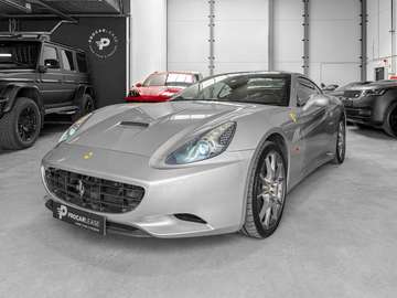 4.3 V8/20'/FULL SERVICE FERRARI/EXCLUSIVE
