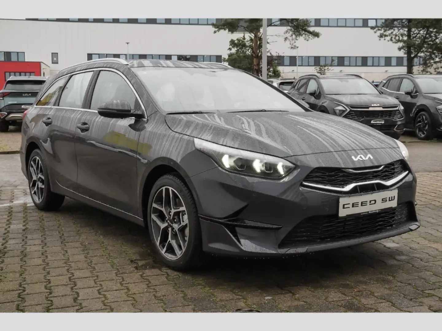 Kia Ceed SW / cee'd SW Spirit 1.5 T-GDI elek.Heckklappe Voll-LED Navi SHZ Grau - 2