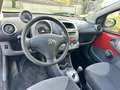 Peugeot 107 107 1.0e 12V 68ch BLUE LION 2-Tronic Urban Move Rouge - thumbnail 4
