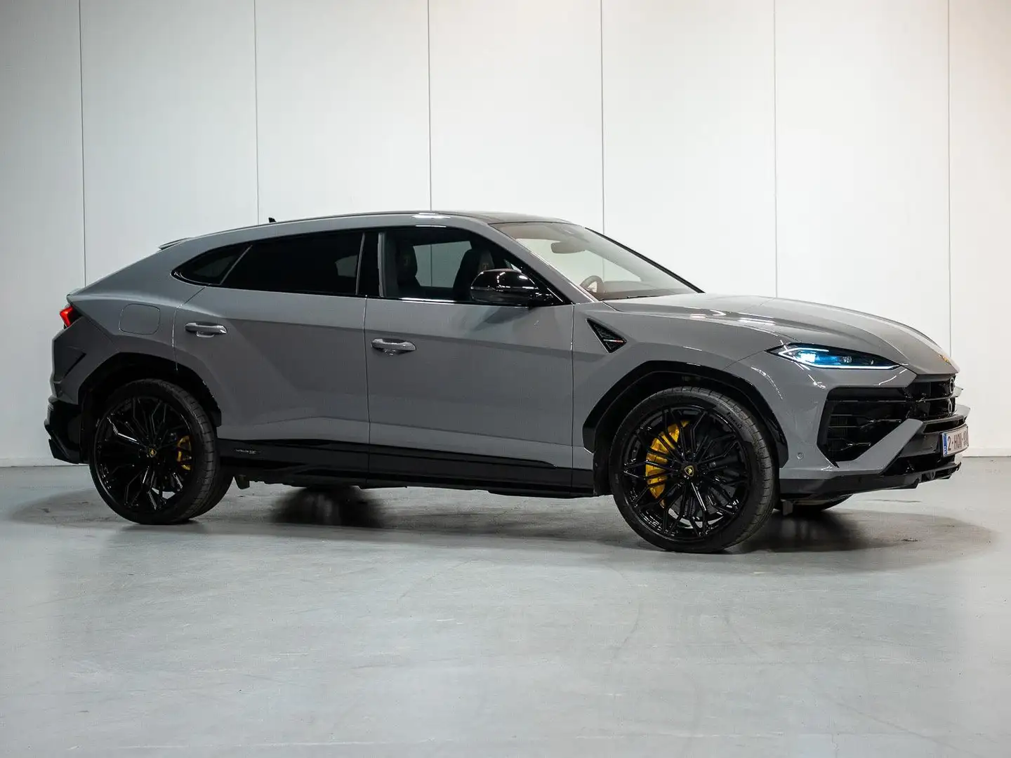 Lamborghini Urus Urus SE 2025 Gris - 1