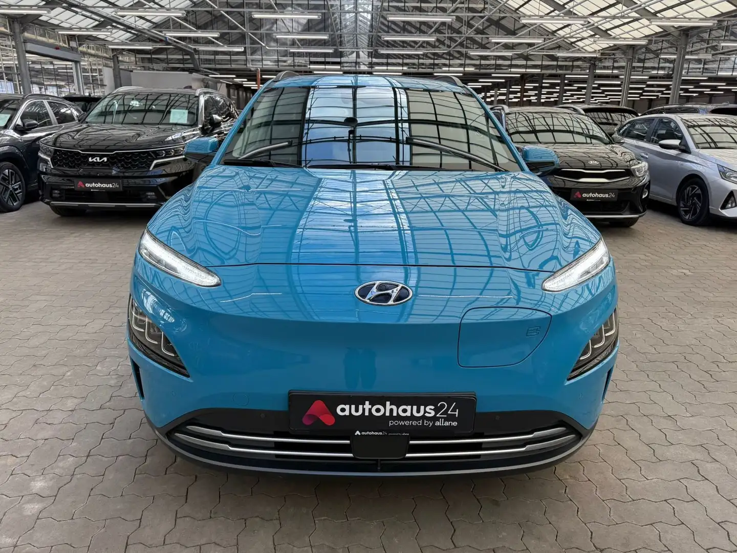 Hyundai Kona Trend 64 kWh|ACC|LED|SmartLink Modrá - 2