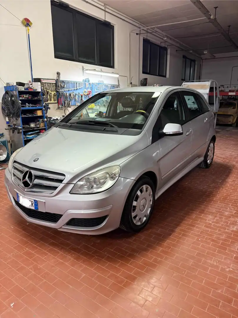 Mercedes-Benz B 180 CDI Executive Grigio - 1