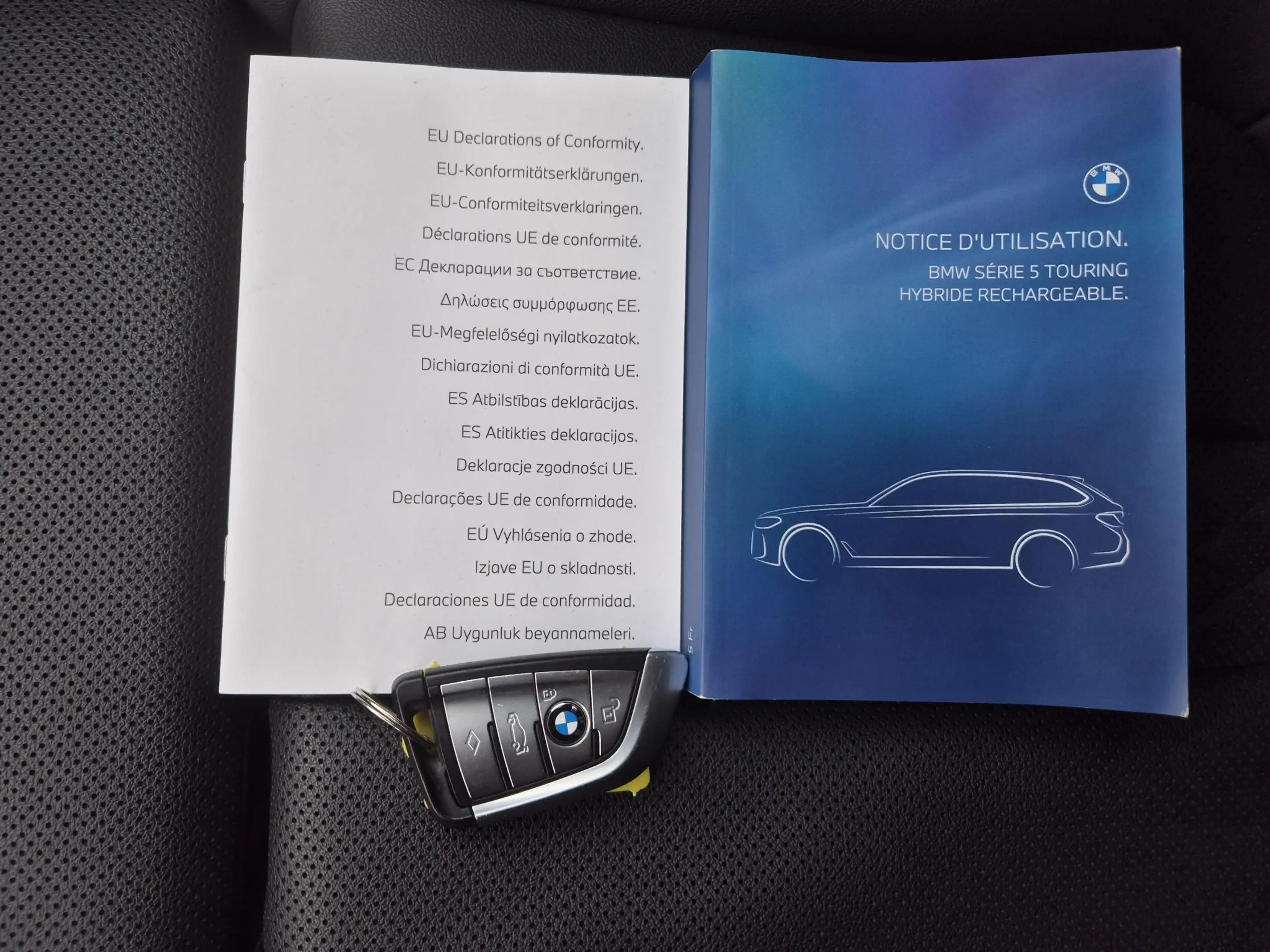 BMW 530 5-serie Touring 530e xDrive Business Edition Plus — photo 7