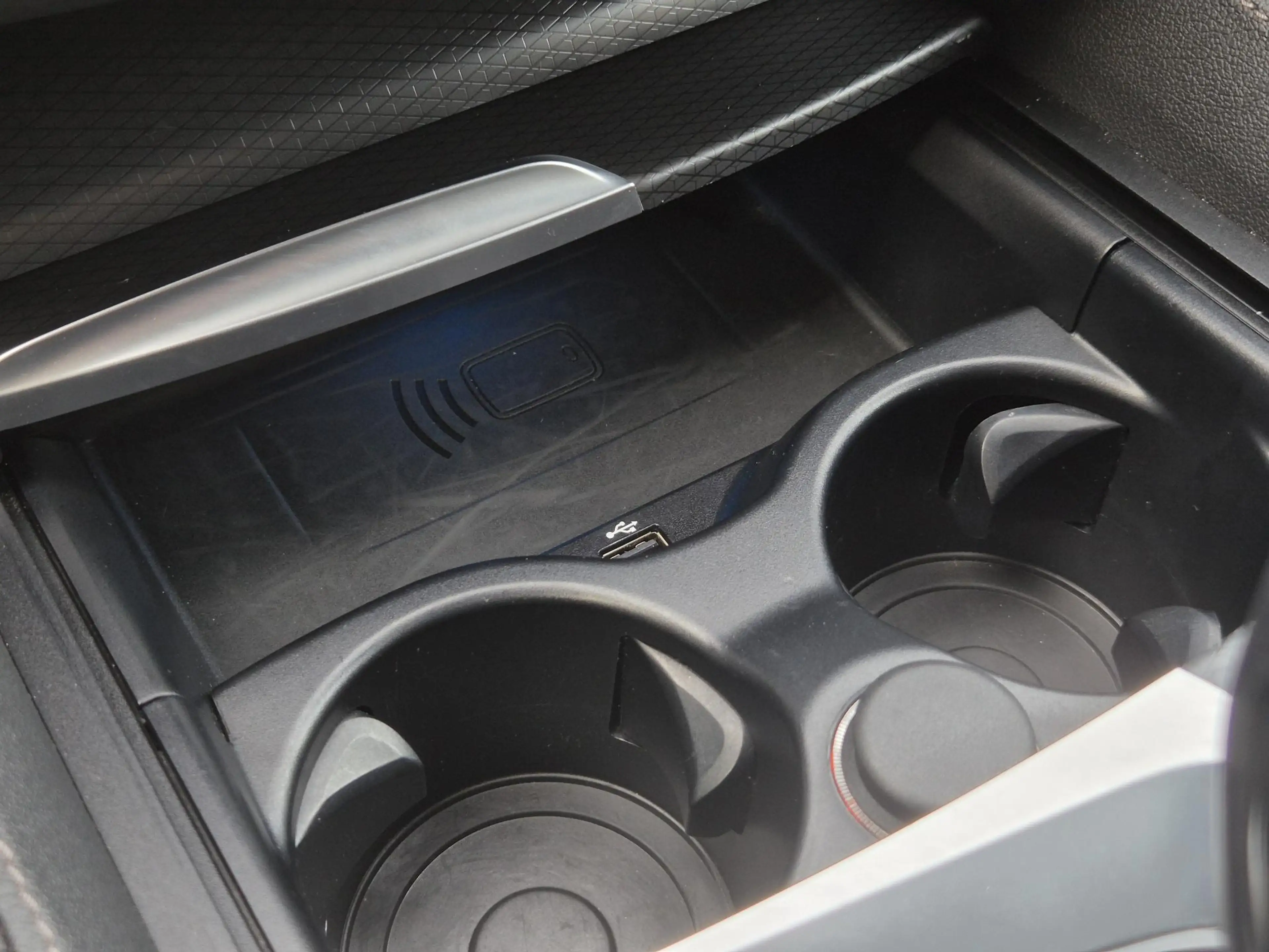 BMW 530 5-serie Touring 530e xDrive Business Edition Plus — photo 46