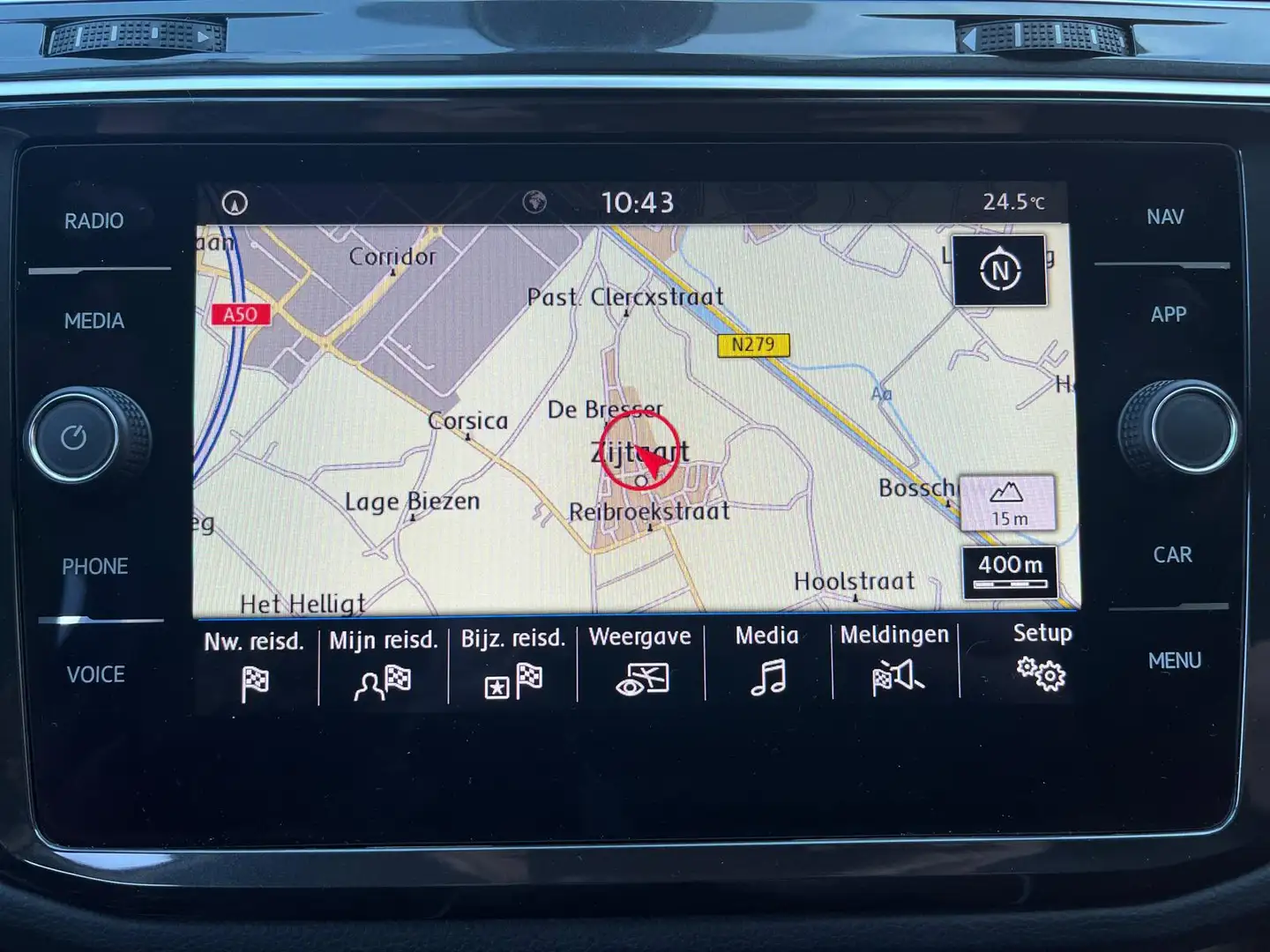 Volkswagen Tiguan 1.5 TSI Comfortline Business App-connect Nero - 2