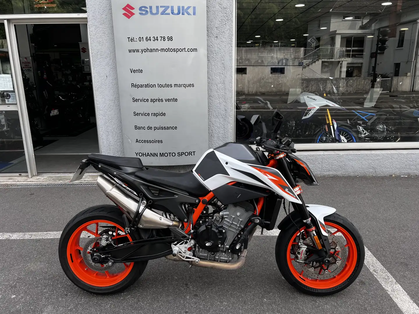 KTM 890 Duke R Оранжевий - 1