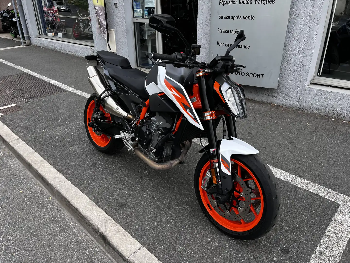 KTM 890 Duke R Оранжевий - 2