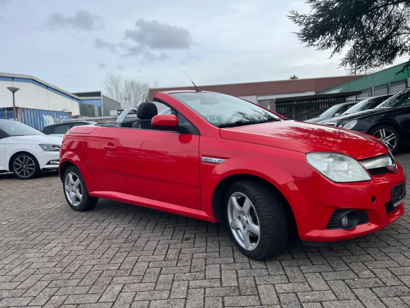 Opel Tigra Twin Top Basis Rojo - 1