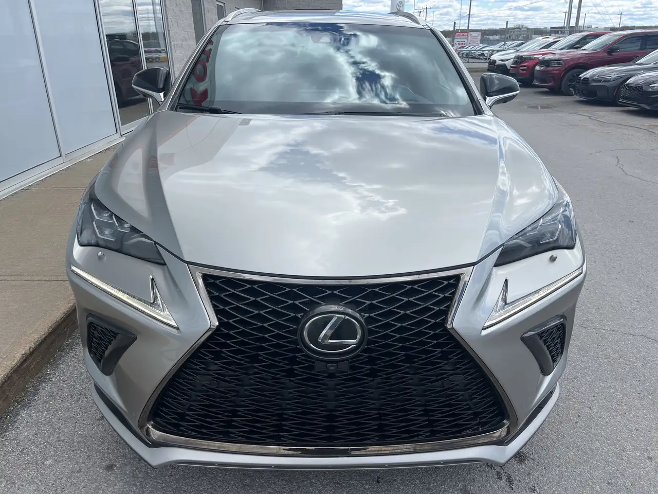 Lexus NX снимка Lexus NX