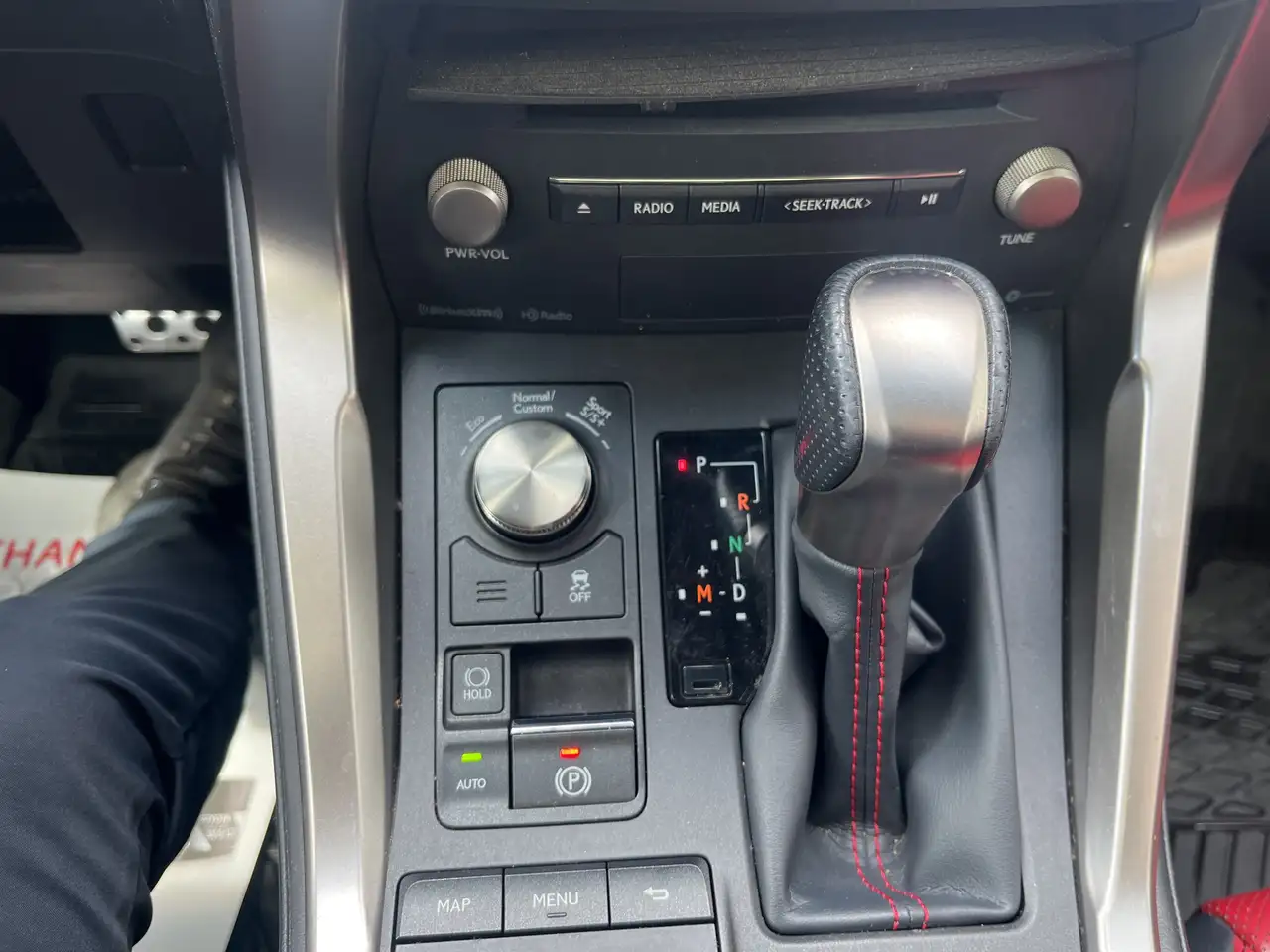 Lexus NX снимка Lexus NX