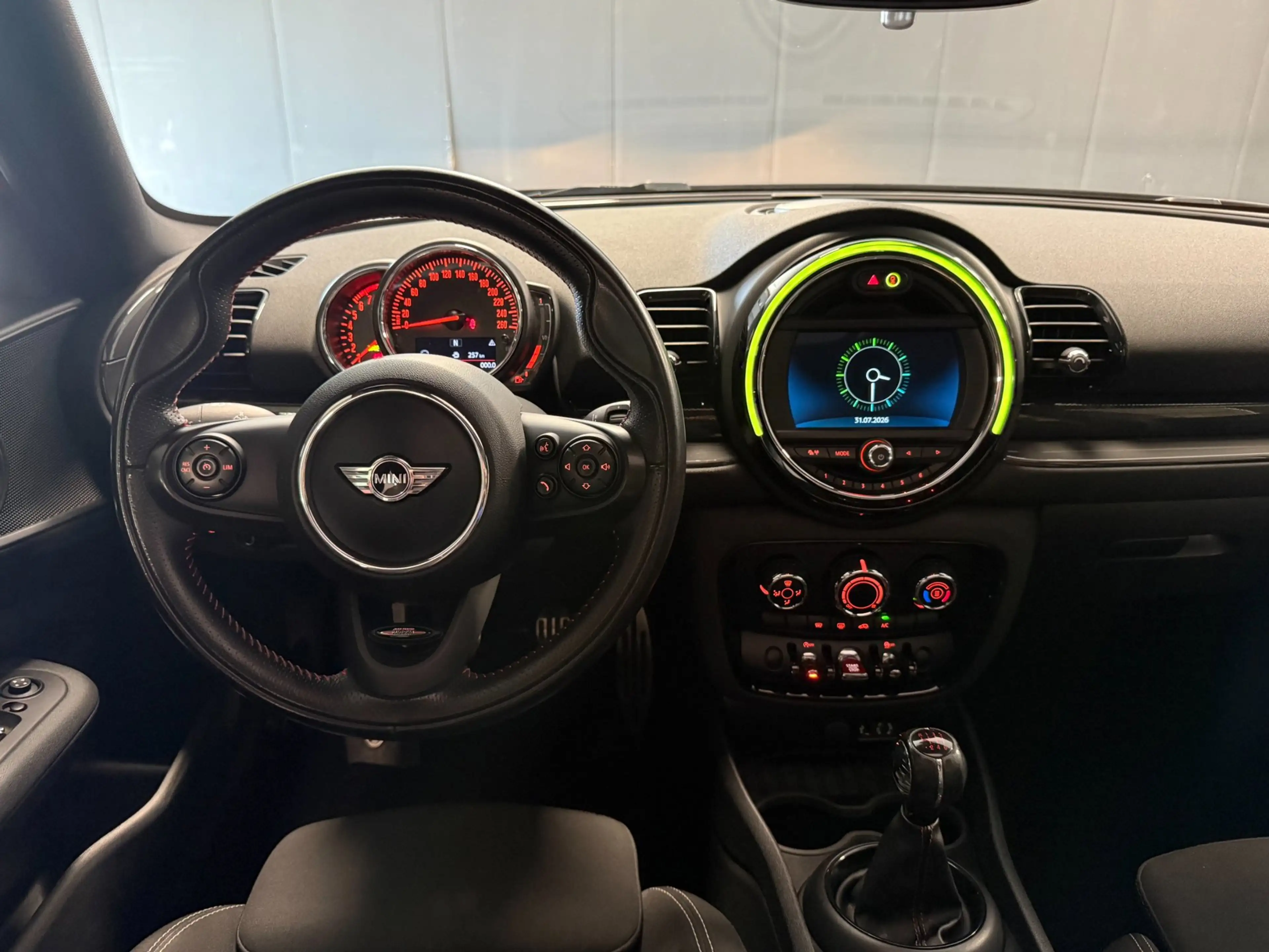 MINI One Clubman 1.5 Business|PANO|JCW Pakket|CRUISE|BLUETOOTH|16IN — photo 10