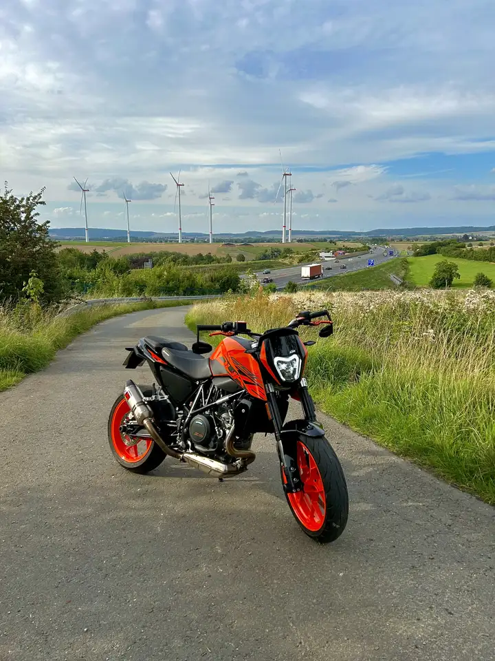 KTM 690 Duke