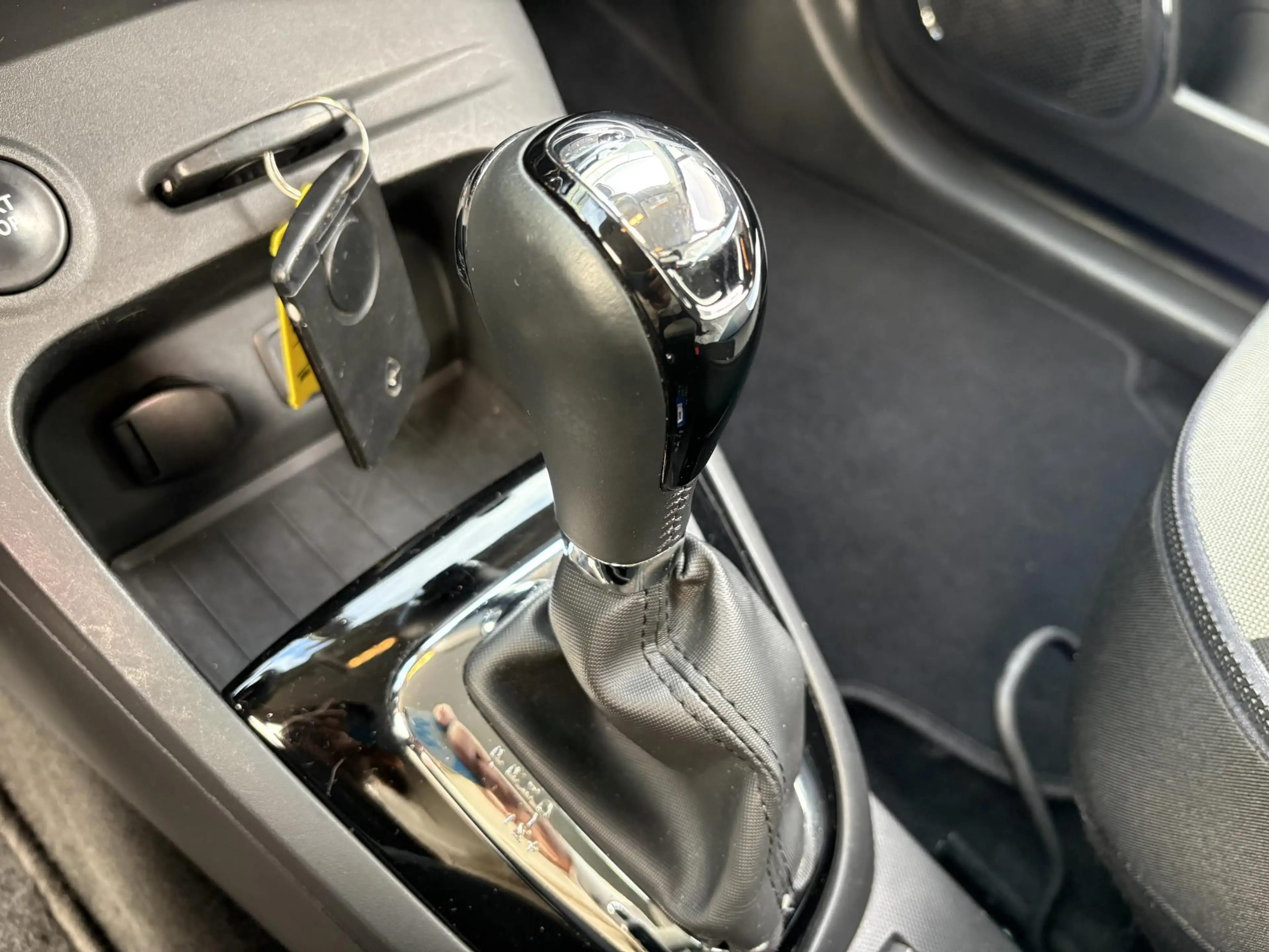 Renault Captur 1.2 TCe Dynamique — photo 18