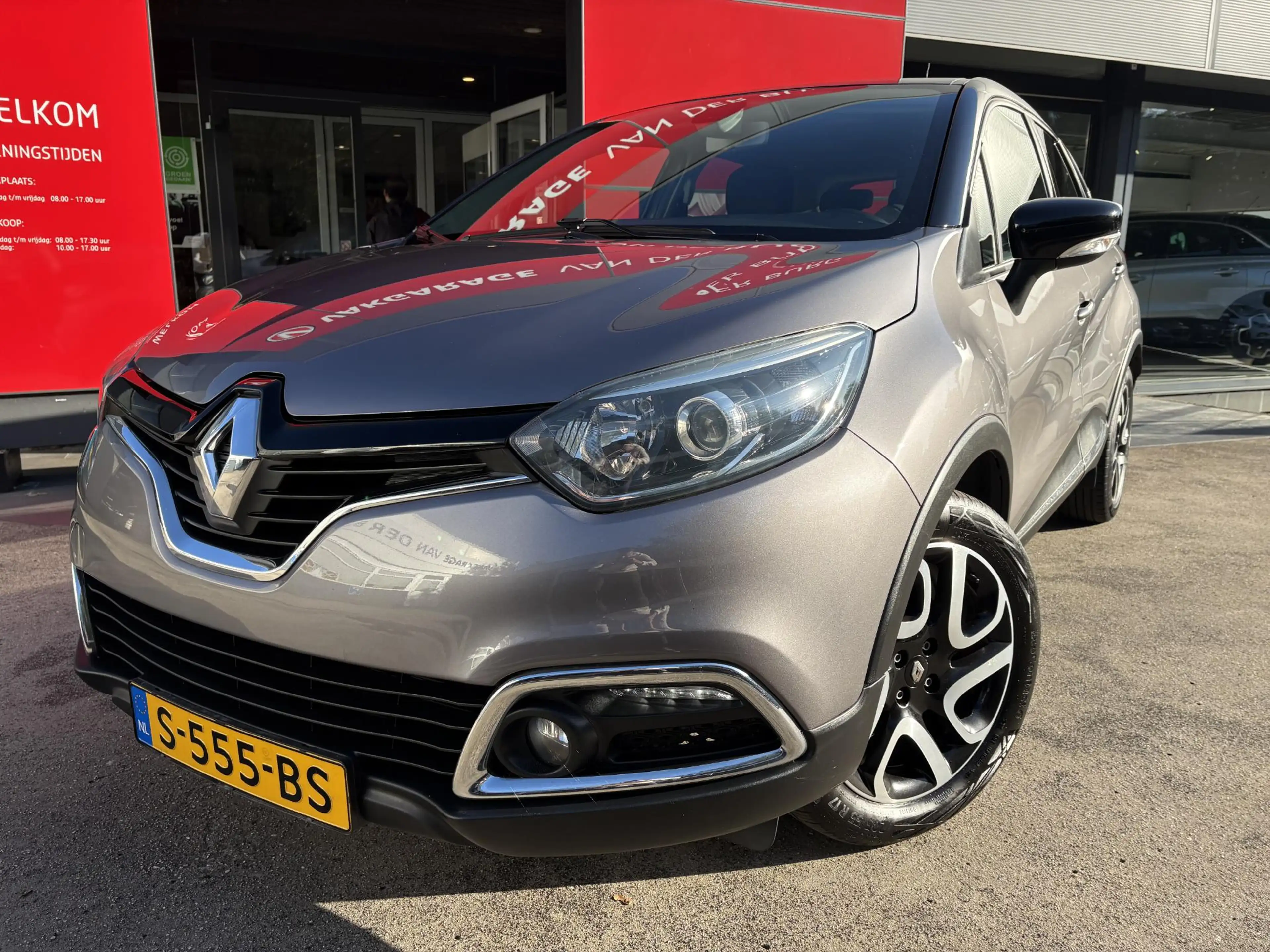 Renault Captur 1.2 TCe Dynamique — photo 2