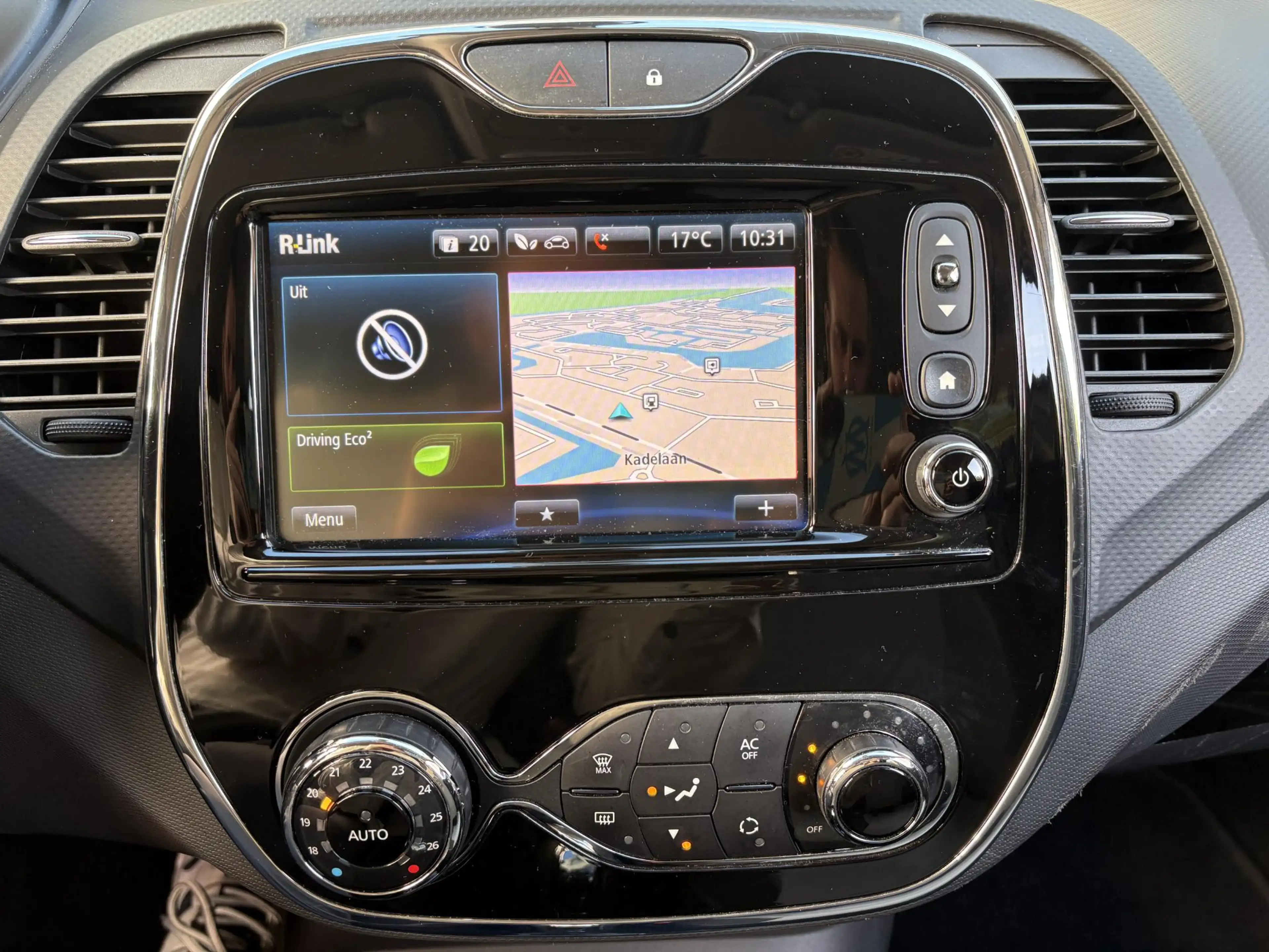 Renault Captur 1.2 TCe Dynamique — photo 30