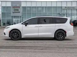 Chrysler Pacifica 2026