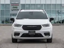 Chrysler Pacifica 2026