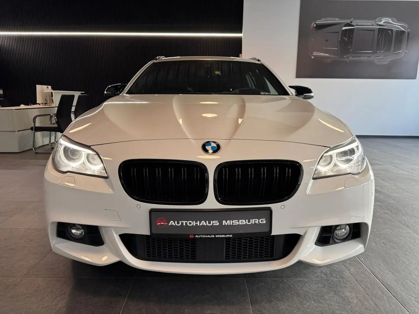BMW 530 d xDrive Touring M-Paket/Pano+Head-Up+ACC Blanc - 2