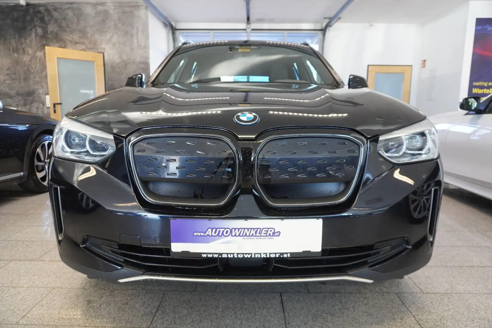 BMW iX3 LED/Virtual/Navi Schwarz - 2