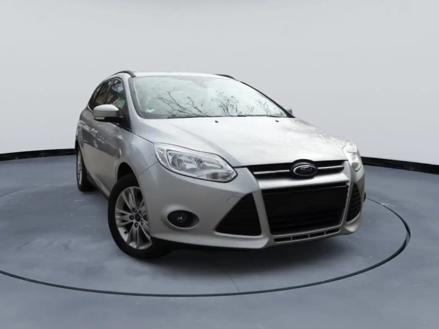 Ford Focus 1.6TDCi Edition 115 Gris - 2