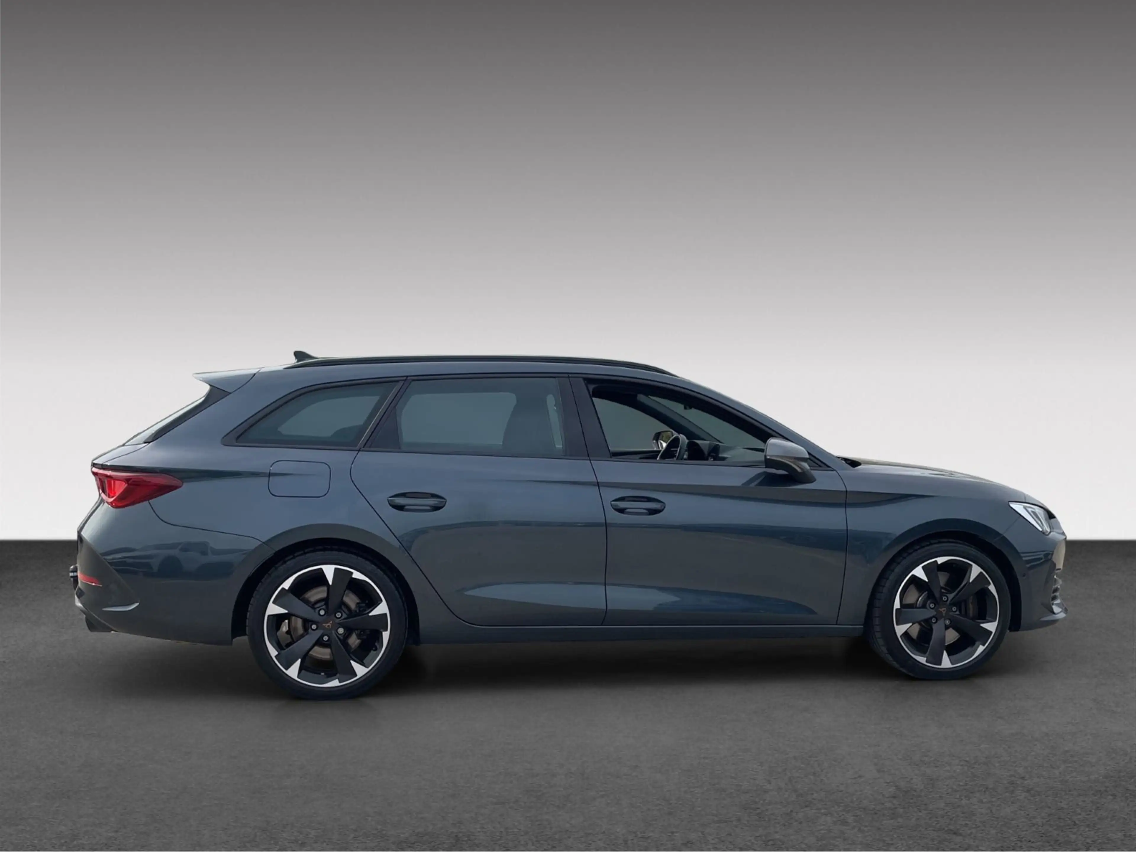 CUPRA Leon Sportstourer 2.0 TSI DSG MATRIX+NAVI — photo 8