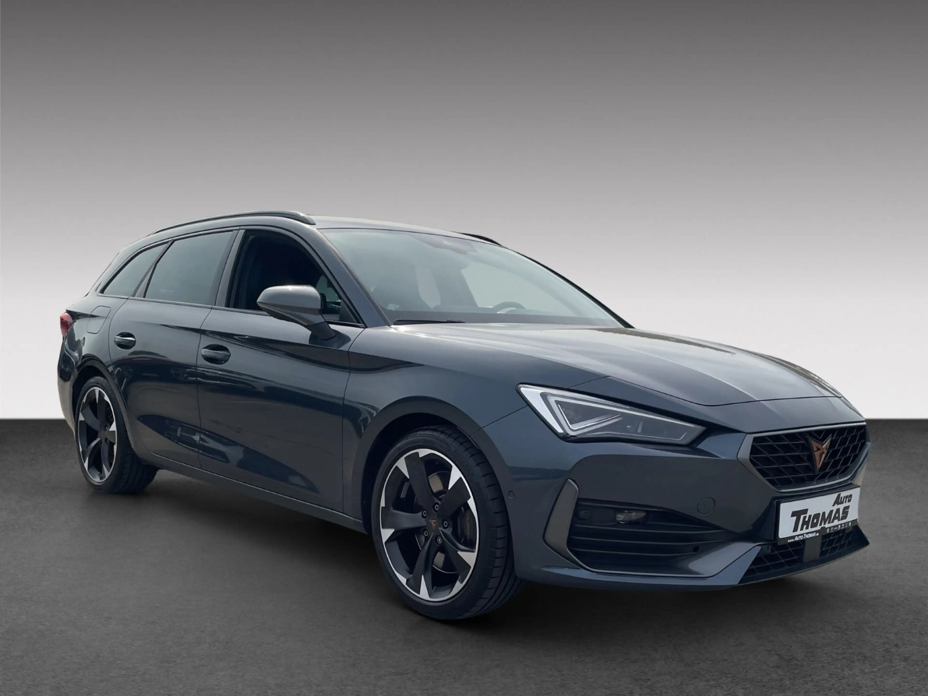 CUPRA Leon Sportstourer 2.0 TSI DSG MATRIX+NAVI — photo 9