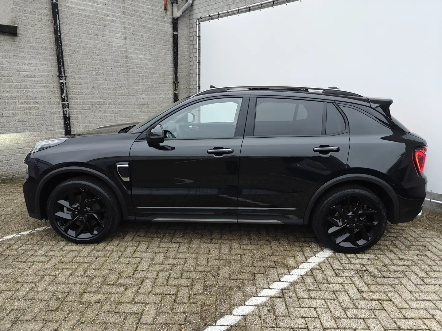 Lynk & Co 01 1.5 | Achterbank in delen neerklapbaar | Achteropk Noir - 2