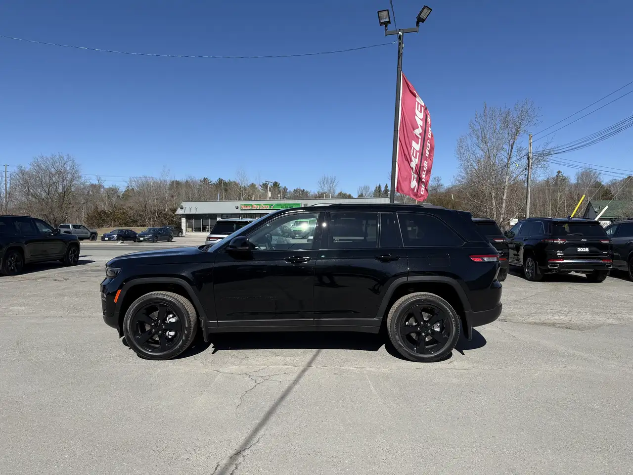 Jeep Grand Cherokee снимка Jeep Grand Cherokee