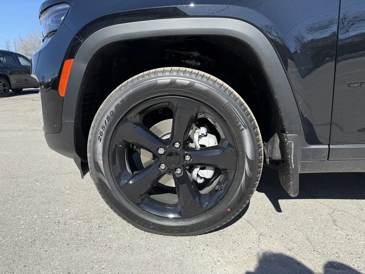 Jeep Grand Cherokee снимка Jeep Grand Cherokee
