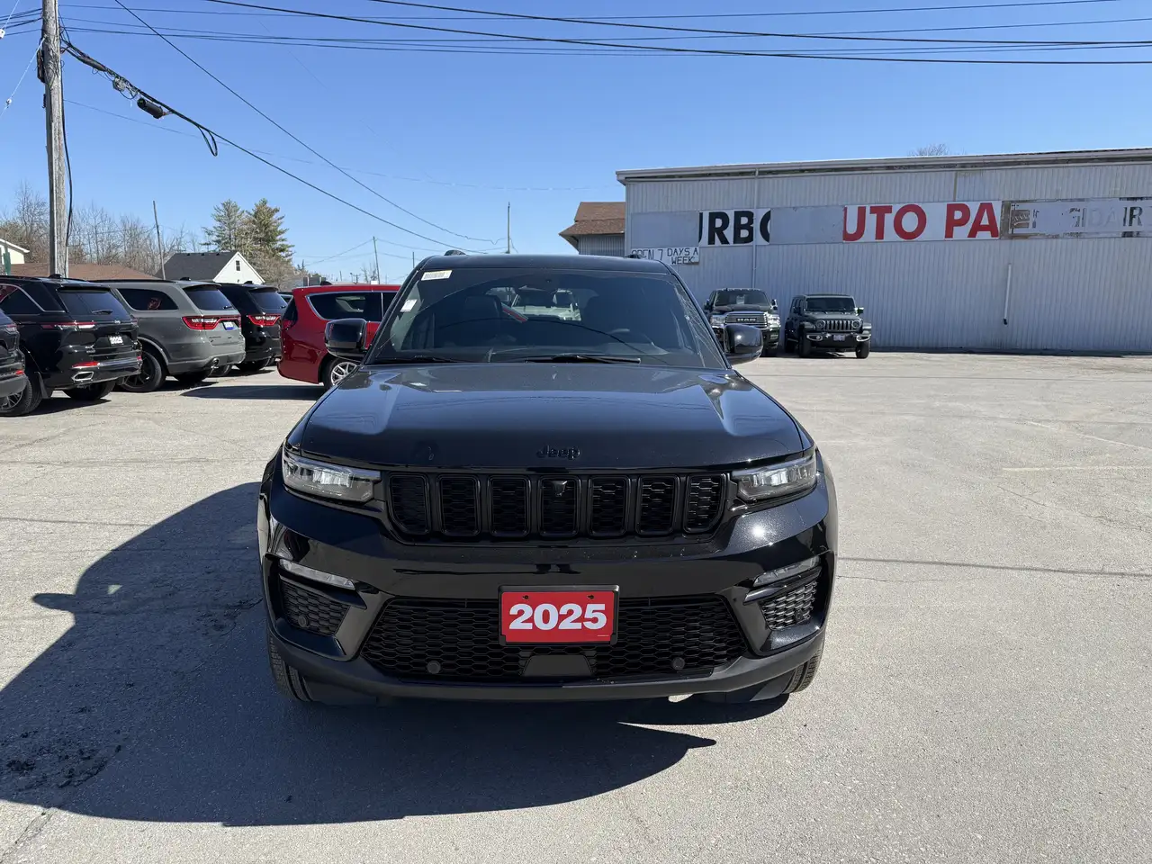 Jeep Grand Cherokee снимка Jeep Grand Cherokee