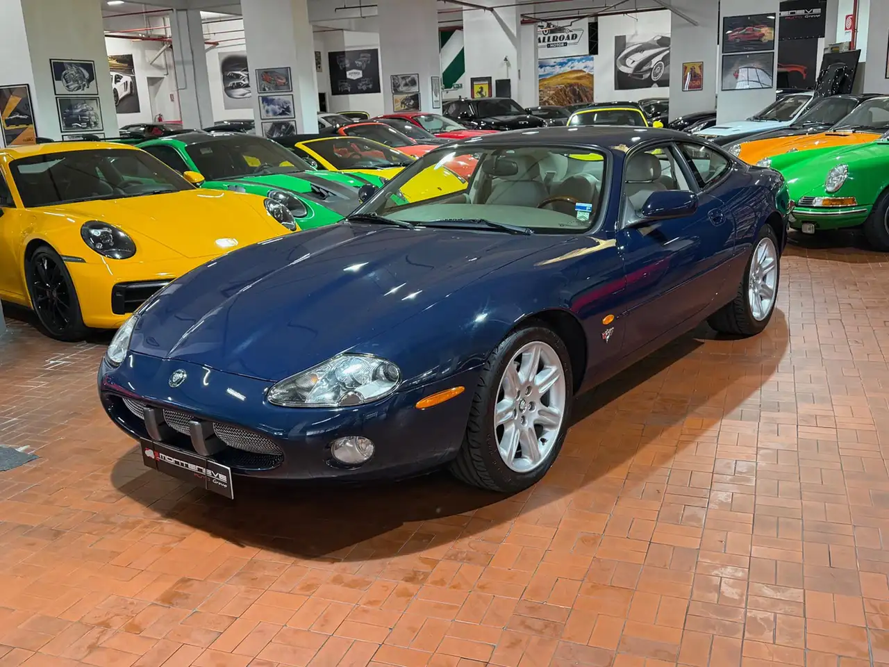 Jaguar XK8 4.0 Coupé Pelle beige tagliandi, foto 3